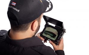 portable-handheld-screen